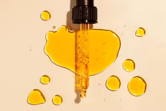 Phytoactive oil formulation representing lipid architecture in skincare